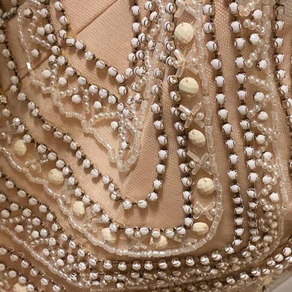 ‼️‼️LAST CHANCE‼️‼️ Size Ten Tan and White Prom Dress - Picture 4 of 5